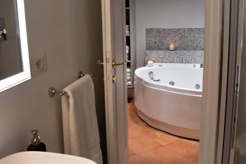 Apartment Domus Marina Vacanze Romane-colosseo *