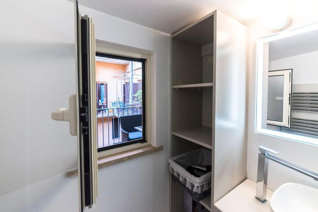 Domus Marina Vacanze Romane-colosseo Apartment