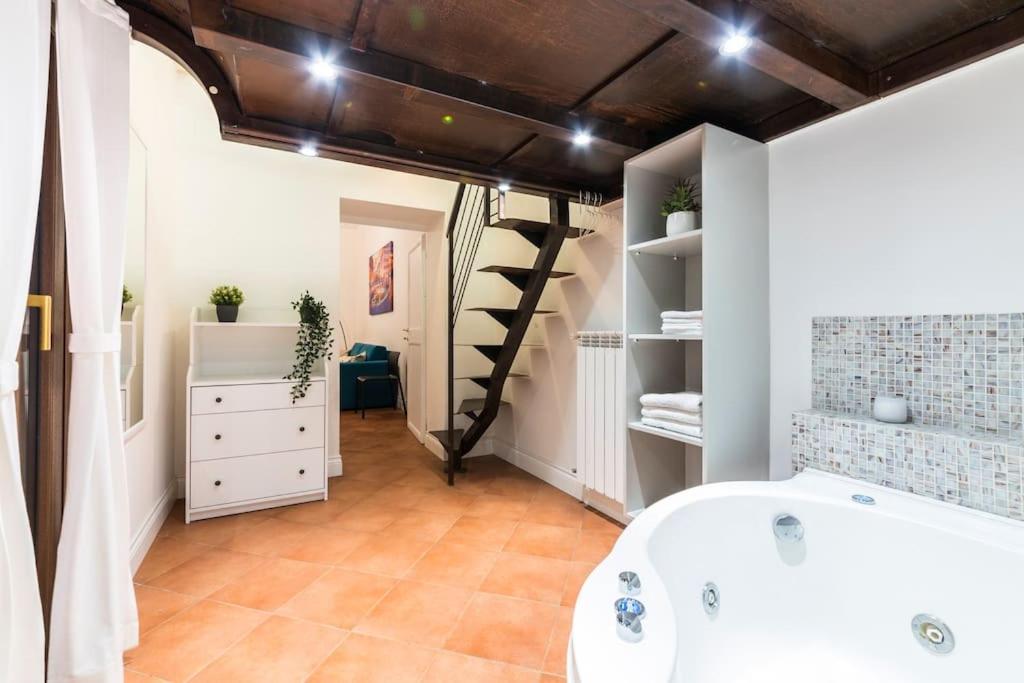 Domus Marina Vacanze Romane-colosseo Apartment Rom